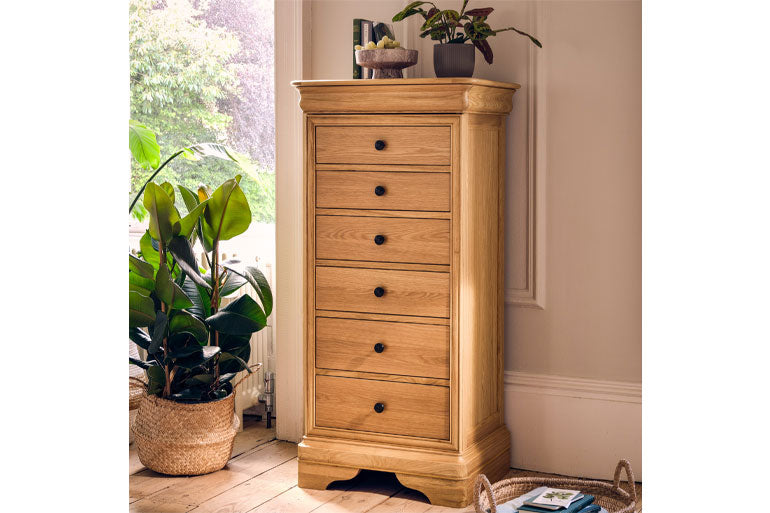 Willis and Gambier Bordeaux Bed