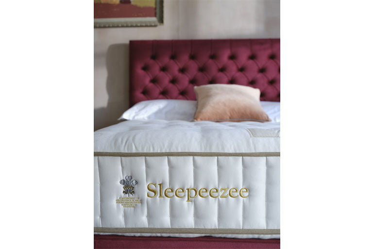 Sleepeezee Centurial 02 6000 Mattress Close Up