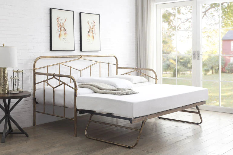 Advantages of Guest Beds