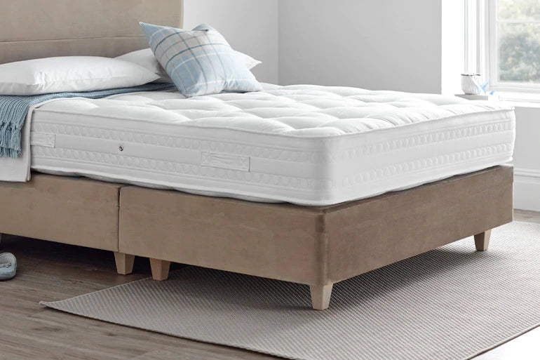 Divan Bed on Legs