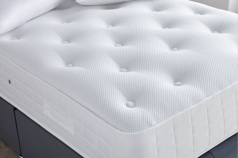 Mattresses to Avoid During the Menopause