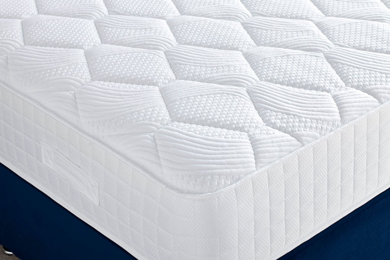 Close-up of Deep Sleep Memory Support 2000 Mattress
