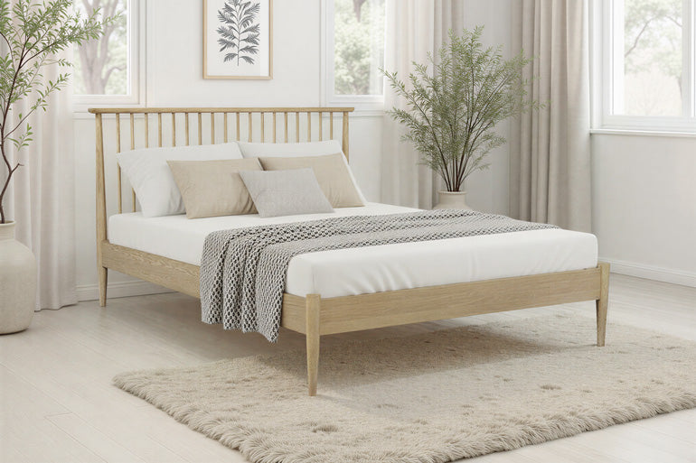 Flintshire Grosvenor Oak Bed in bedroom setting