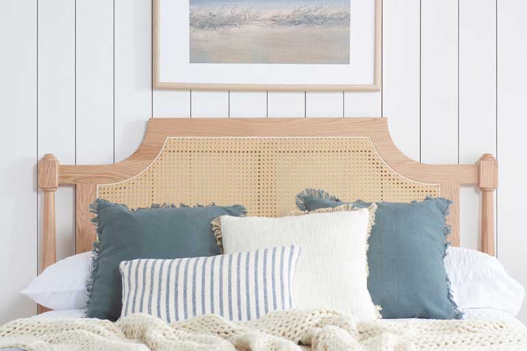 Birlea Geneva Rattan Bed in Oak