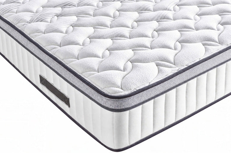 Corner view of Giltedge Pocket Gel 2000 Mattress on white background
