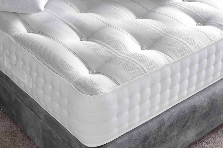 Corner view of Ortho Pocket Mattress