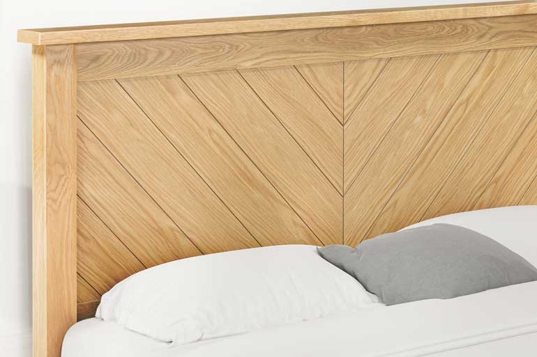 Limelight Kenji Oak Bed