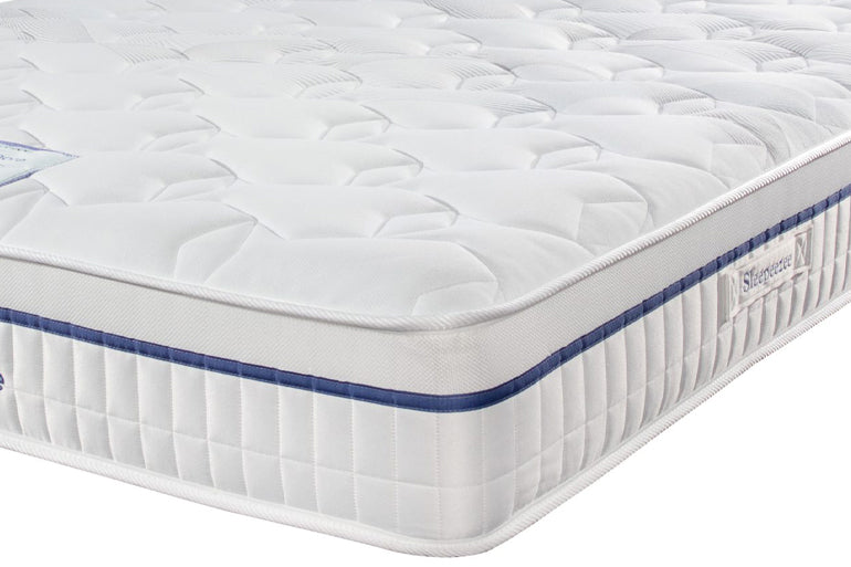 Memory foam hybrid mattress corner