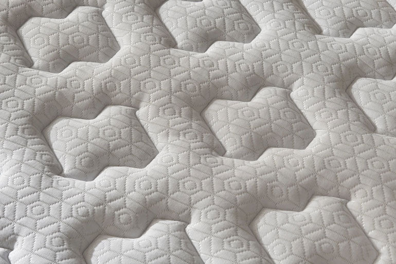 Silentnight Airmesh Comfort Breathe 3000 Boxtop Mattress