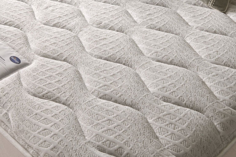 Silentnight Comfort Breathe 1000 Pocket Mattress