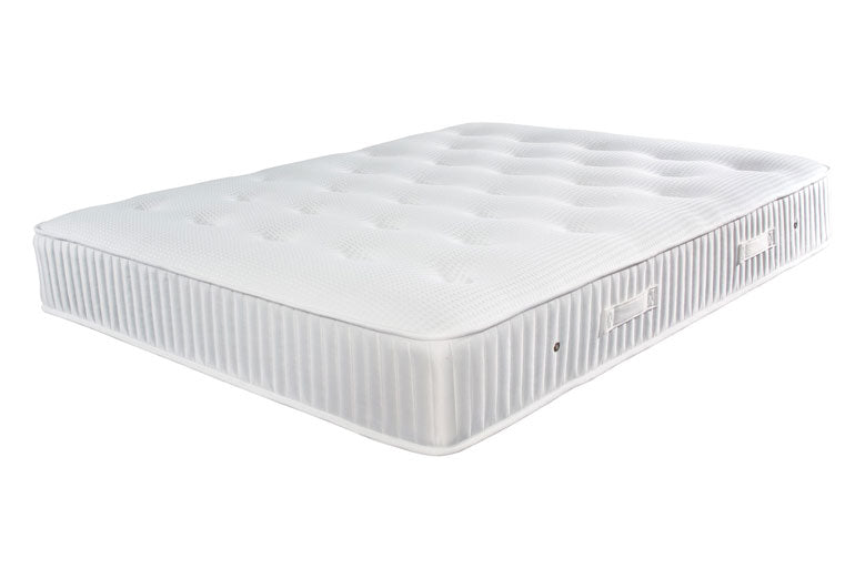 Full cut out of Sleepeezee Hotel Support 950 Mattress on white background