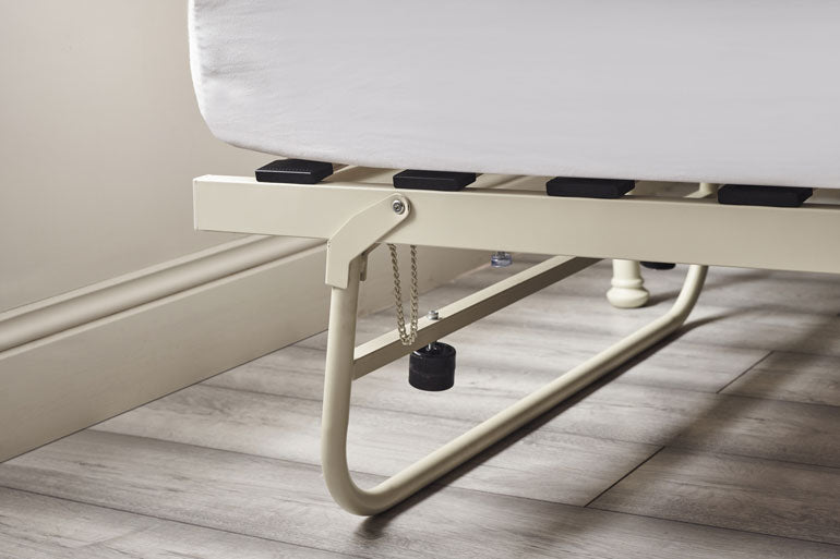 Versailles Day Bed with Trundle Guest Bed &amp; Premium Sprung Mattress Package