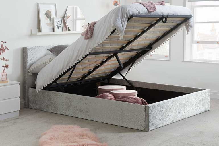 Berlin Ottoman Bed in Crushed Velvet