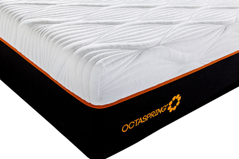 Corner view Dormeo Octaspring 9500 Latex Memory Foam Mattress