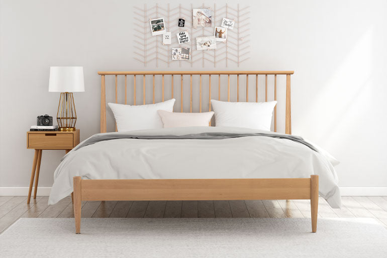 Flintshire Grosvenor Bed in Solid Oak