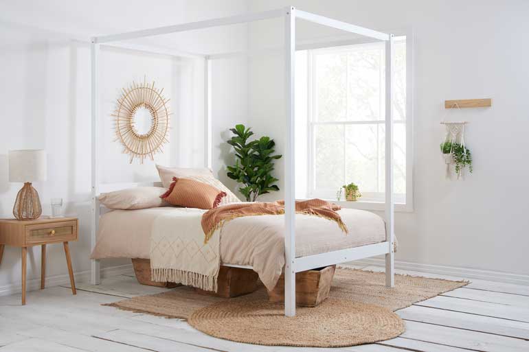 Birlea Mercia Four Poster Bed in White