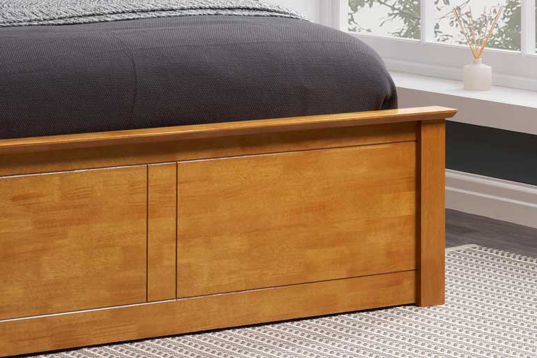 Birlea Phoenix Ottoman Bed in Oak